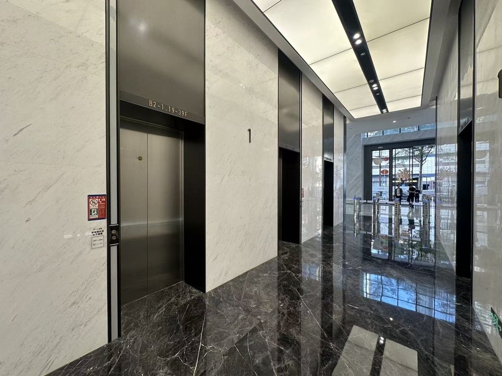 电梯厅1